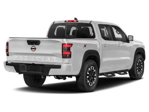 Certified 2024 Nissan Frontier Pro-X w/ Pro Premium Package RWD image 2