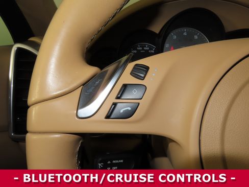 Used 2012 Porsche Cayenne S image 13