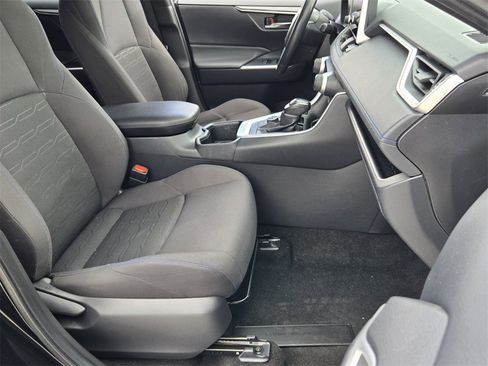 Used 2023 Toyota RAV4 SE w/ SE Grade Weather Package image 16