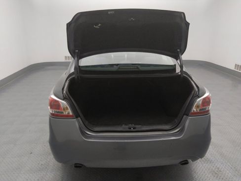 Used 2015 Nissan Altima 2.5 SV image 29
