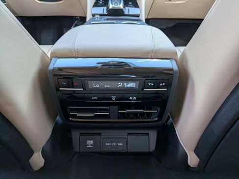 Used 2026 Acura MDX FWD w/ Technology Package image 17