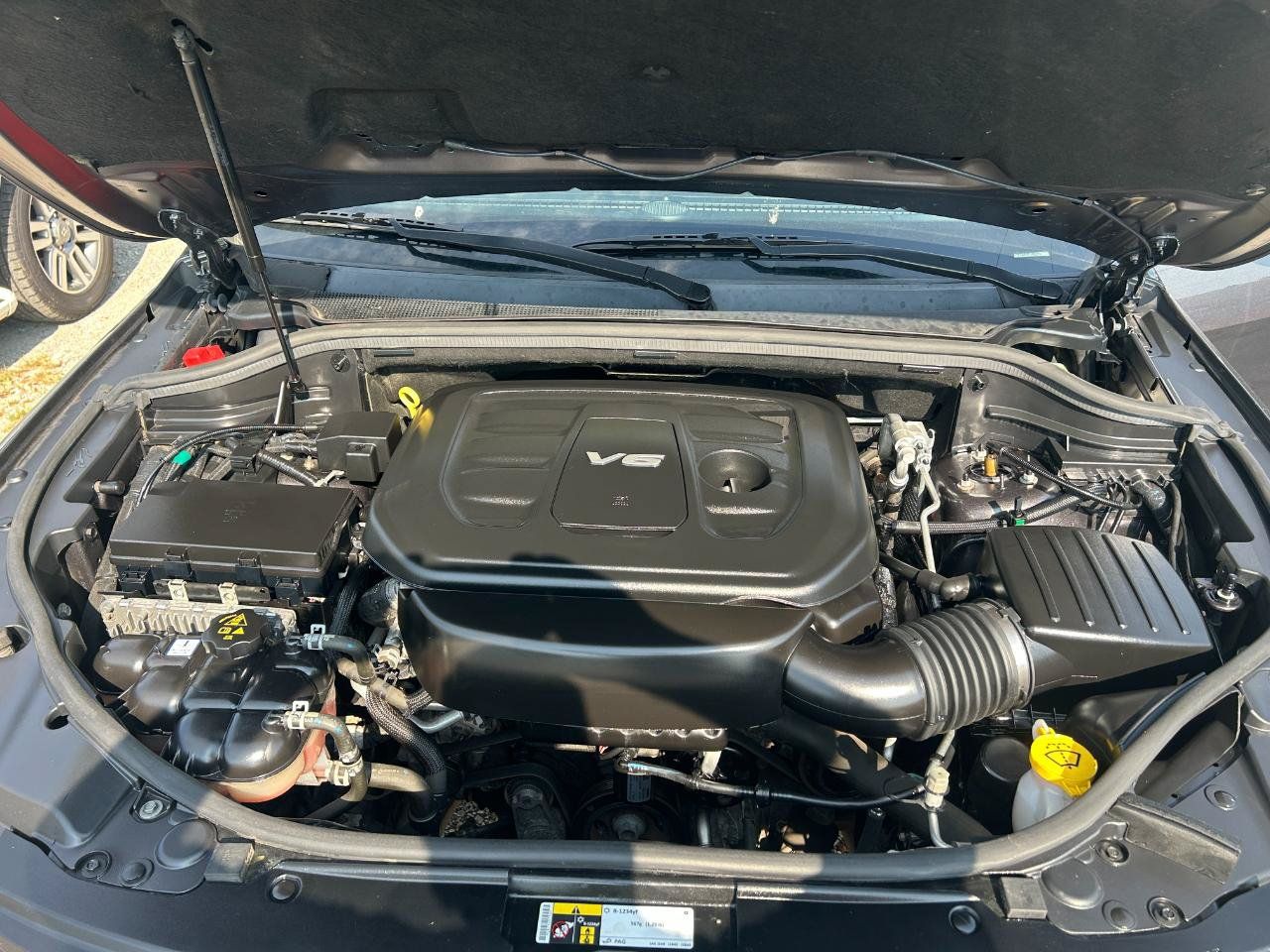 Used 2018 Jeep Grand Cherokee Overland AWD/4WD image 31