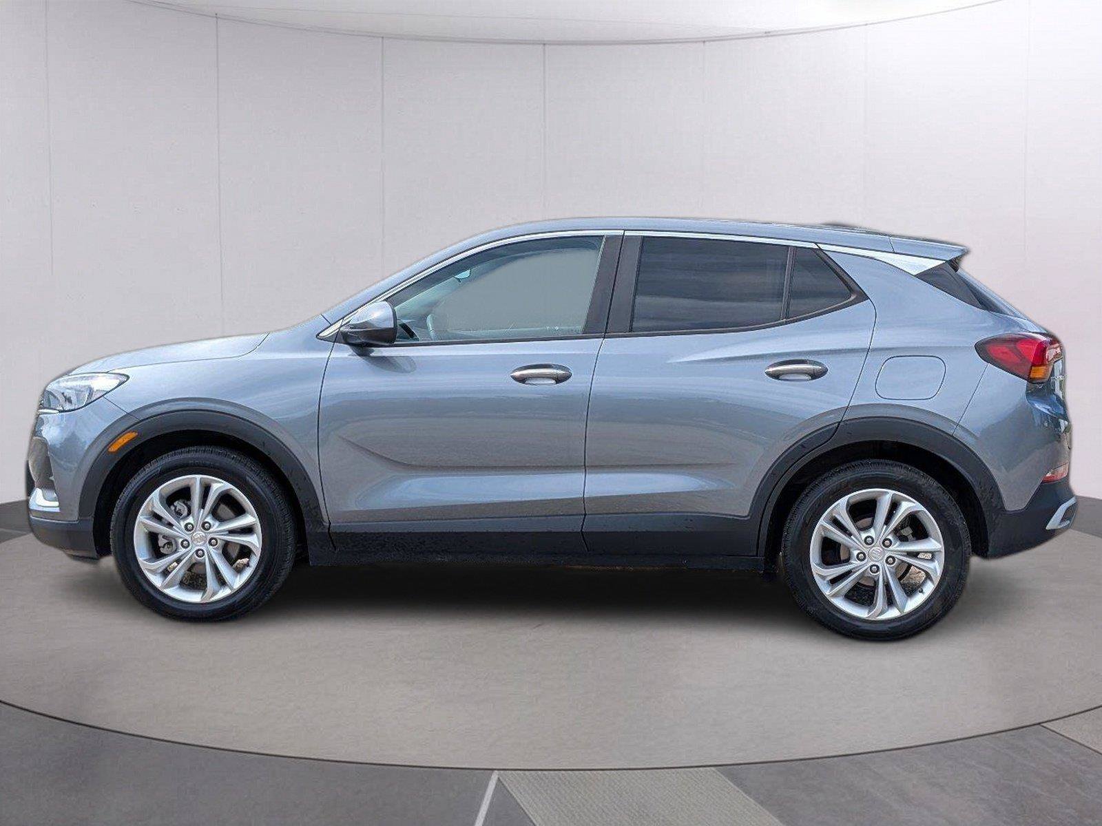 Used 2022 Buick Encore GX Preferred FWD image 2