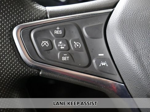 Used 2024 Chevrolet Malibu LT image 3