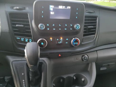 Used 2023 Ford Transit 150 Low Roof AWD image 12