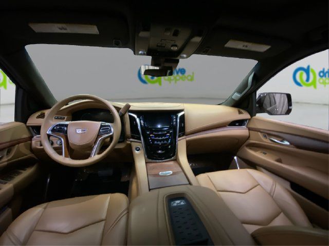 Used 2017 Cadillac Escalade Platinum AWD/4WD image 30