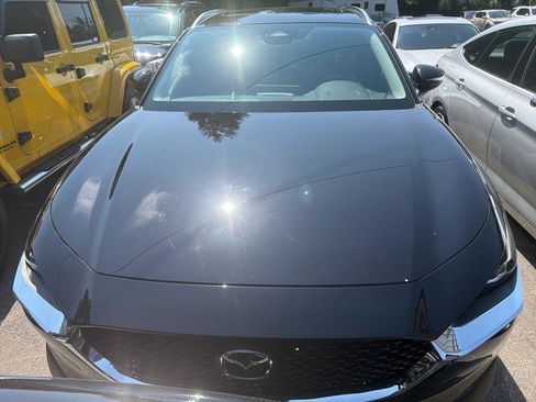 Used 2025 MAZDA CX-30 AWD 2.5 S w/ Preferred Package image 2