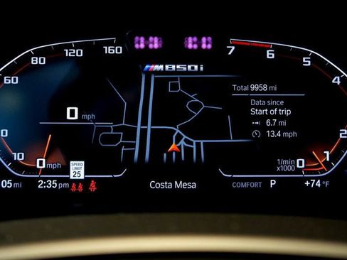 Used 2022 BMW M850i xDrive Convertible image 16