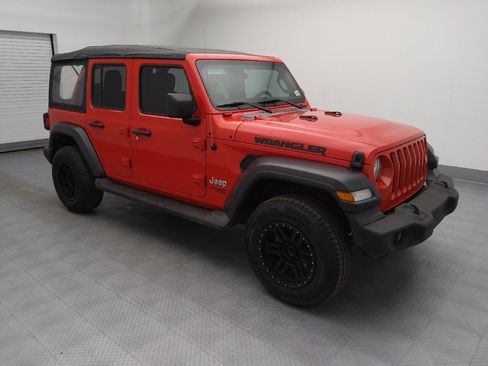 Used 2018 Jeep Wrangler Unlimited Sport AWD/4WD image 11