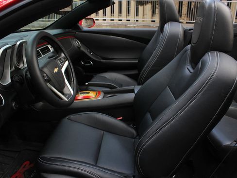 Used 2012 Chevrolet Camaro SS RWD image 14