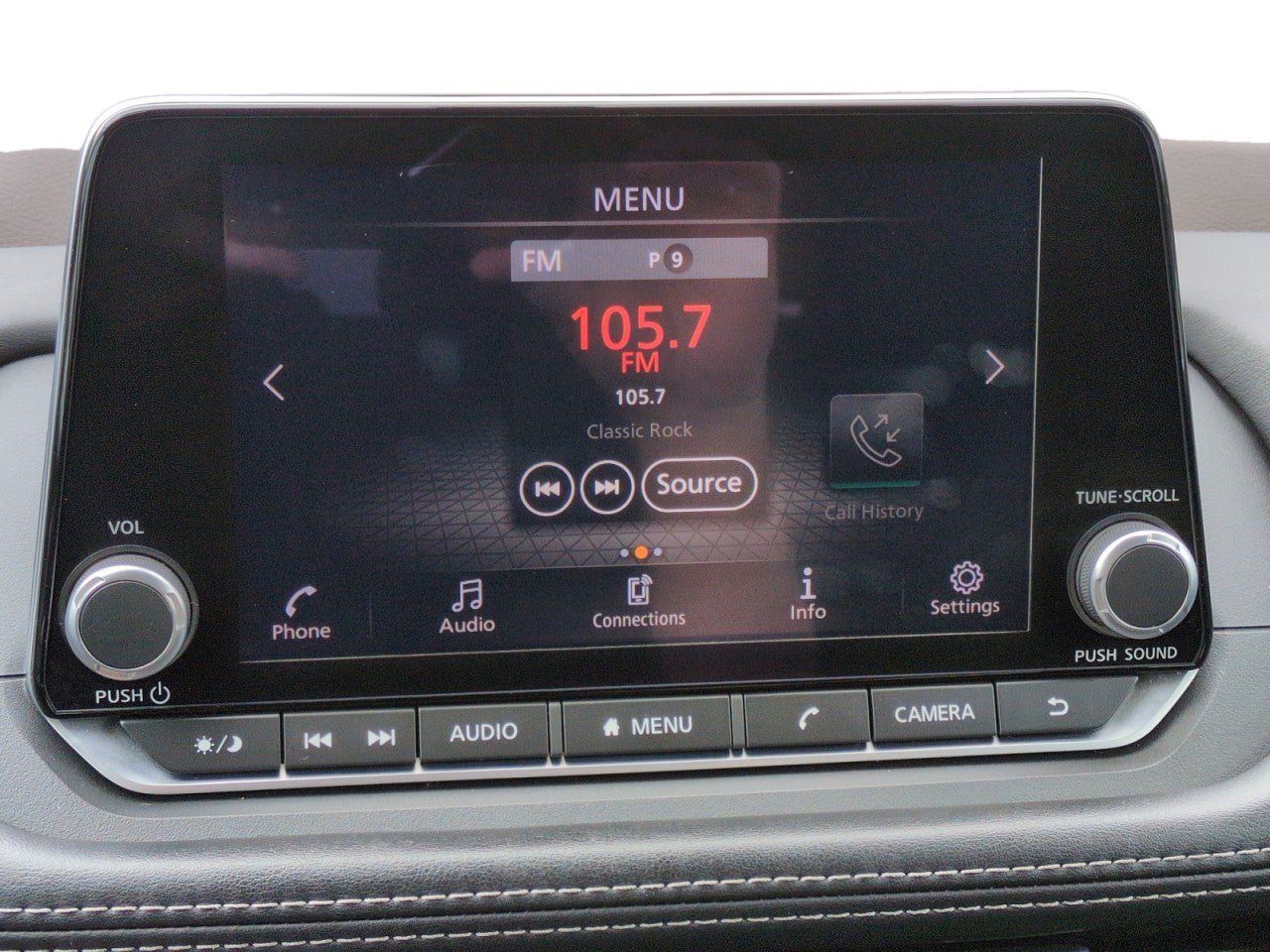 Used 2023 Nissan Rogue S FWD image 19