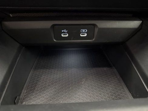 Certified 2023 Honda Accord EX image 31