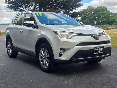 Used 2017 Toyota RAV4 Limited w/ All Weather Liner Package AWD/4WD image 8