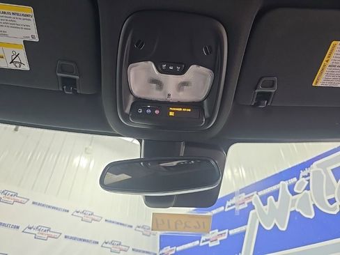 New 2026 Chevrolet TrailBlazer RS w/ Convenience Package FWD image 31