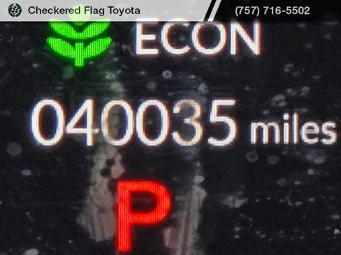 Used 2023 Honda HR-V LX image 10