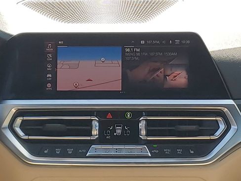 Used 2022 BMW 330i Sedan w/ Driving Assistance Package RWD image 13