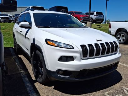 Used 2016 Jeep Cherokee Latitude w/ Cold Weather Group