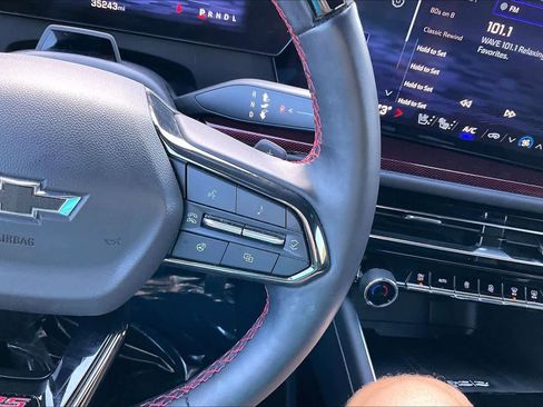 Certified 2024 Chevrolet Traverse RS w/ LPO, Floor Liner Package image 18