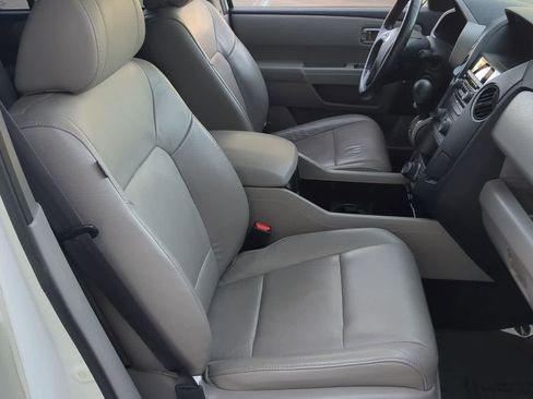 Used 2015 Honda Pilot Touring image 23
