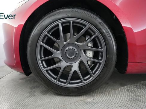 Used 2025 Tesla Model 3 Long Range image 19