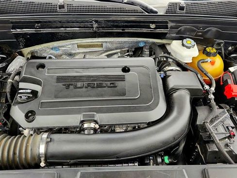 Used 2021 Buick Envision Essence w/ Technology Package I image 28