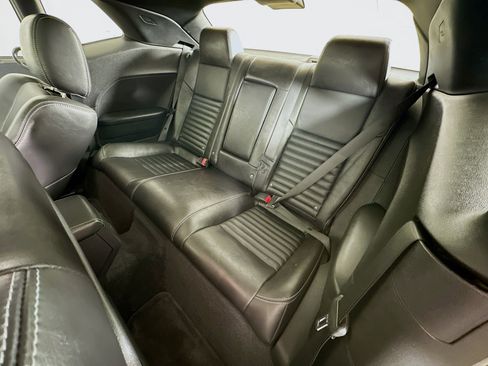 Used 2010 Dodge Challenger R/T RWD image 25