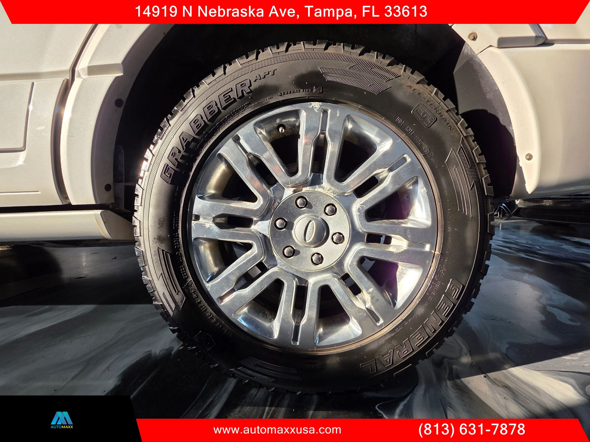 Used 2013 Ford Expedition Limited RWD image 33