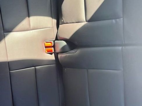 New 2026 Ford Explorer Platinum AWD/4WD image 21