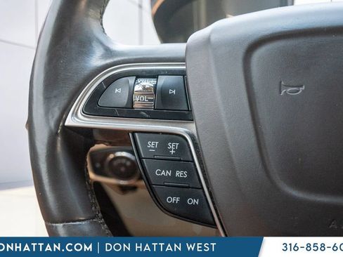 Used 2020 Lincoln Nautilus Reserve AWD/4WD image 10