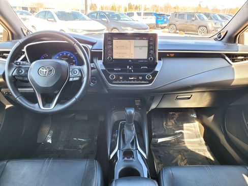 Used 2019 Toyota Corolla XSE FWD image 8