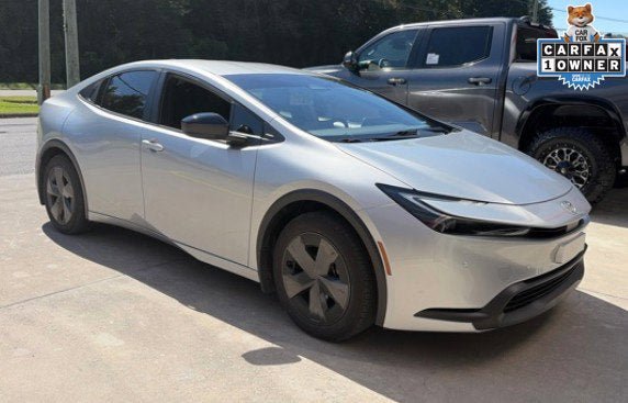 Used 2026 Toyota Prius LE FWD image 1