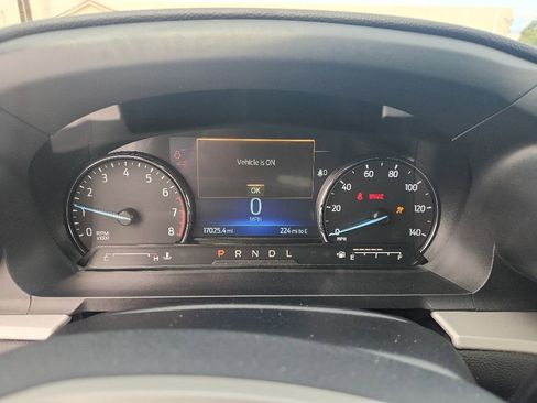 Used 2023 Ford Explorer XLT w/ Equipment Group 202A RWD image 19