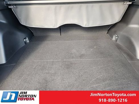 Used 2026 Toyota RAV4 XLE Premium FWD image 31