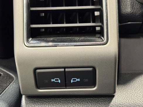 Used 2022 Ford F250 Lariat image 32