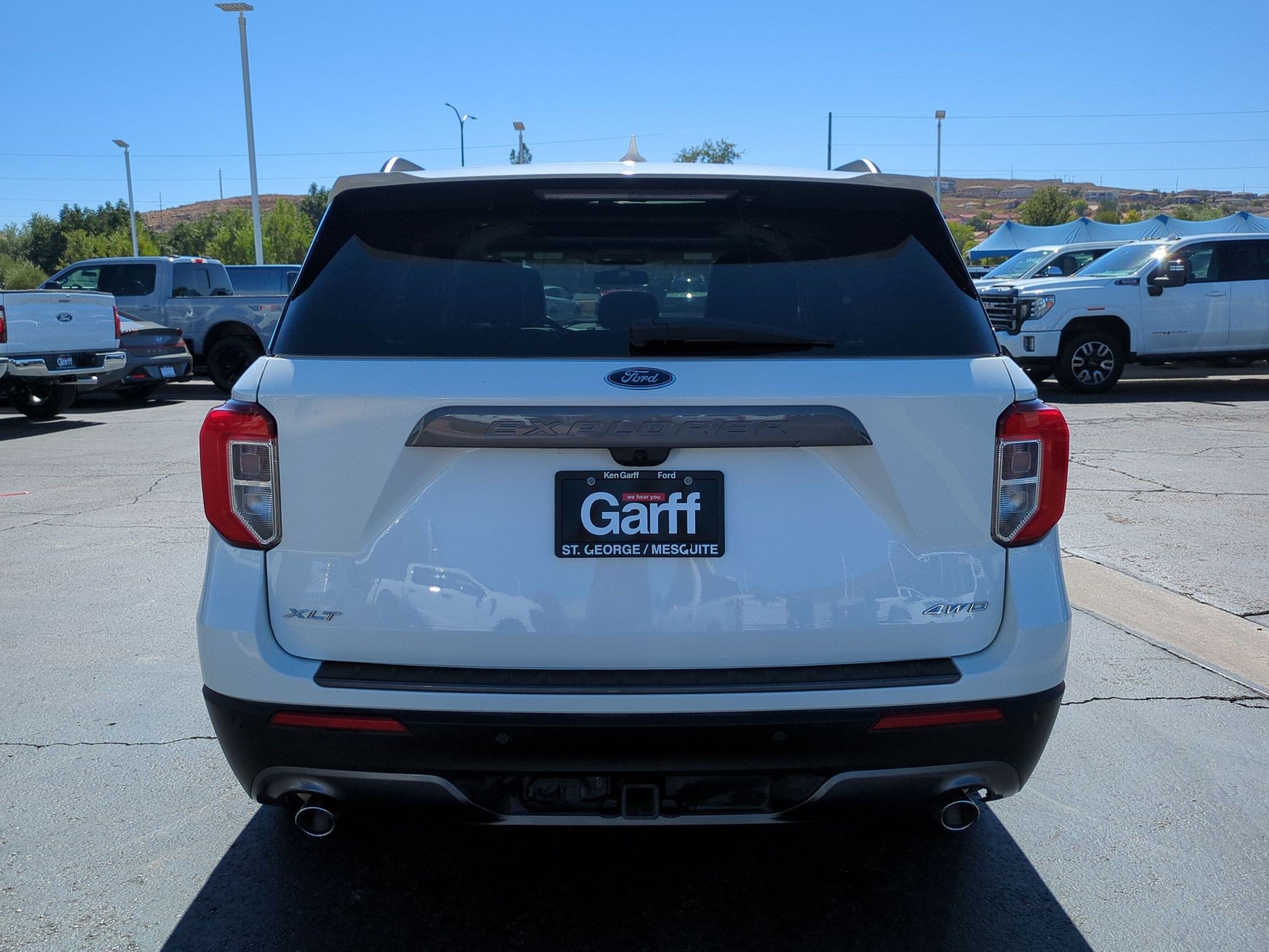 Used 2022 Ford Explorer XLT w/ Equipment Group 202A AWD/4WD image 5