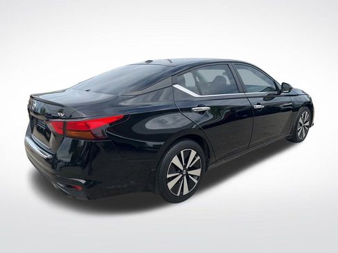 Used 2021 Nissan Altima 2.5 SV w/ SV Premium Package FWD image 42