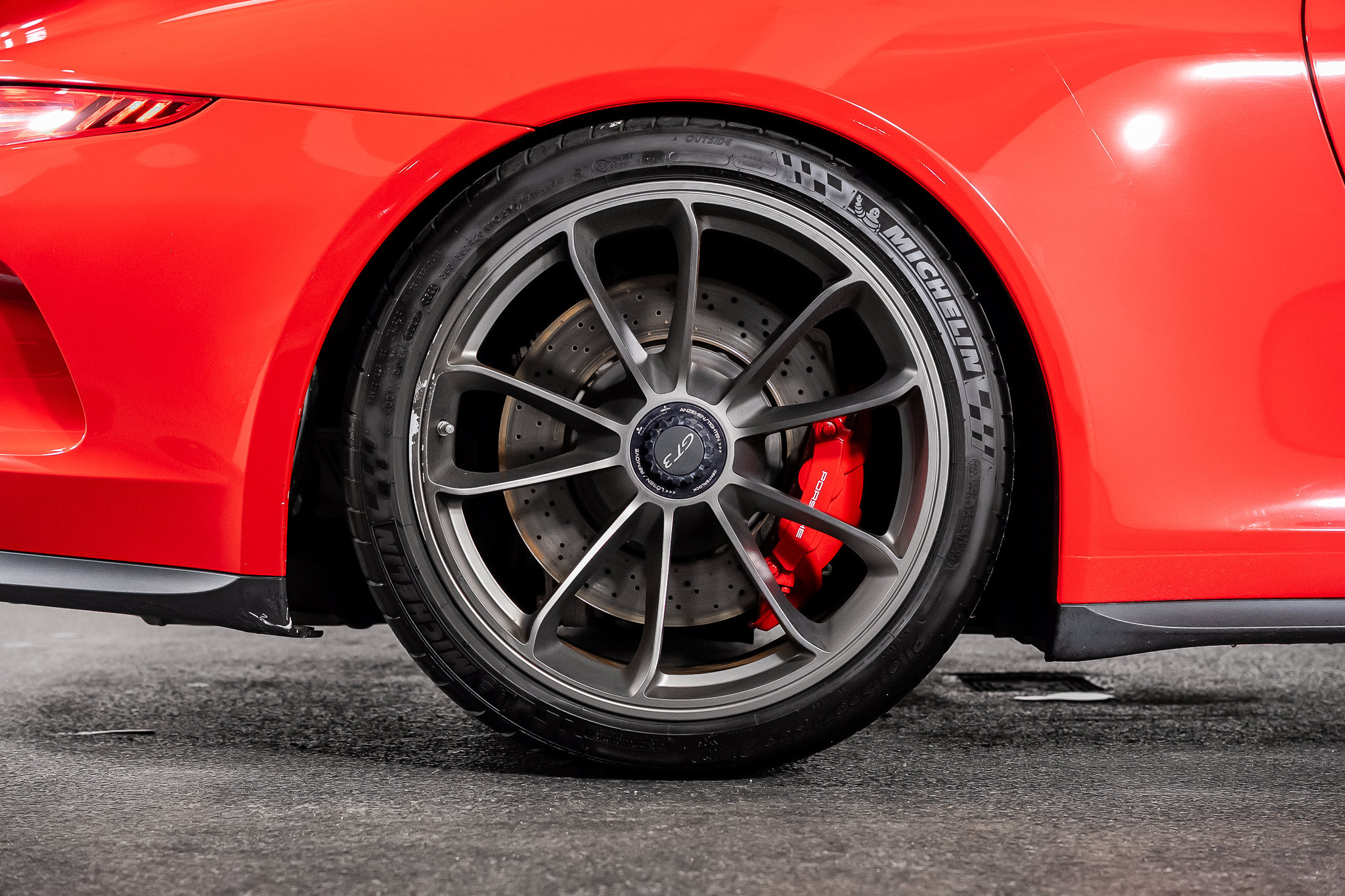 Used 2015 Porsche 911 GT3 RWD image 32