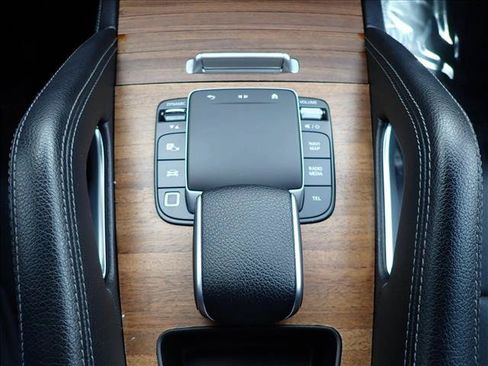 Used 2025 Mercedes-Benz GLE 350 4MATIC image 22