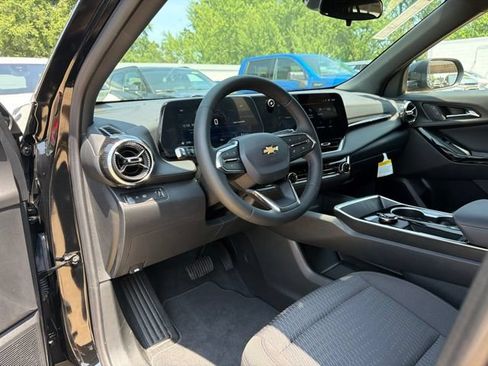 New 2026 Chevrolet Equinox LT FWD image 14