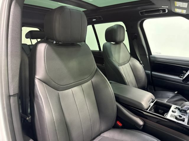 Used 2023 Land Rover Range Rover SE AWD/4WD image 27