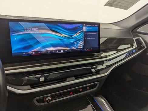 Used 2024 BMW X6 xDrive40i image 7
