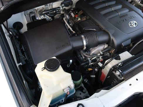 Used 2013 Toyota Sequoia Platinum image 34