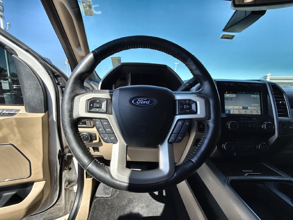 Used 2018 Ford F250 Lariat w/ Lariat Ultimate Package AWD/4WD image 17