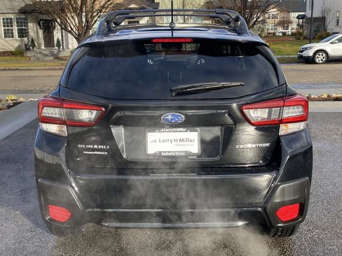 Used 2023 Subaru Crosstrek 2.0i image 5