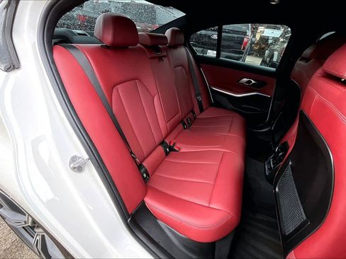 Used 2023 BMW 330i Sedan w/ Driving Assistance Package image 20