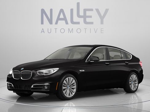 Used 2017 BMW 530i xDrive AWD/4WD image 1