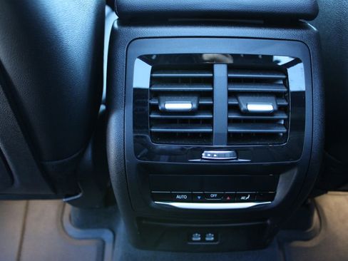 Used 2021 BMW X3 sDrive30i image 38