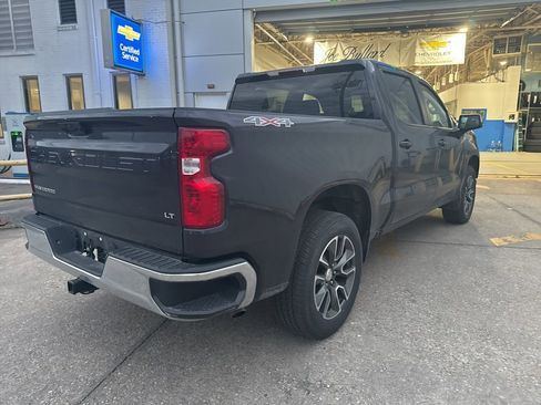 Used 2024 Chevrolet Silverado 1500 LT image 5