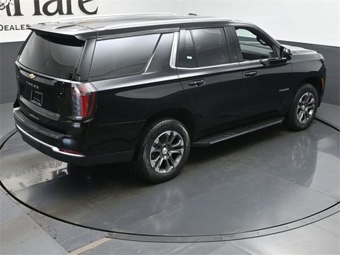 New 2025 Chevrolet Tahoe LS image 19