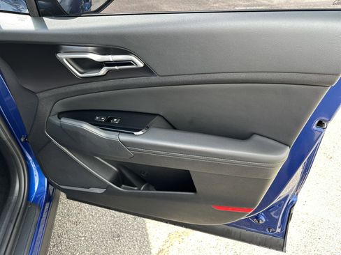 Used 2024 Kia Sportage EX image 15